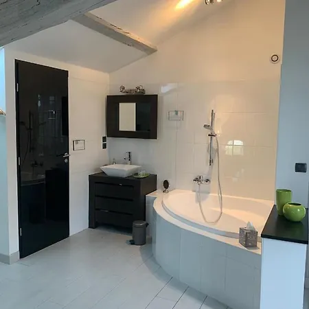 Domaine De La Hure Guest house