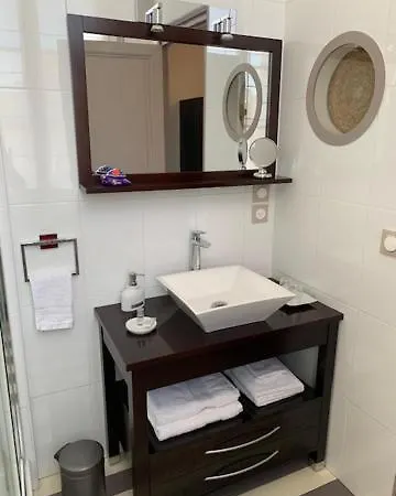 Guest house Domaine De La Hure