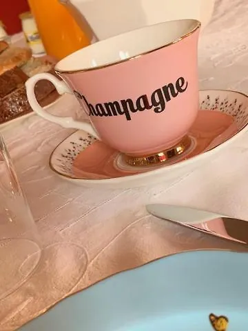 Casa de hóspedes Domaine De La Hure Saint-Symphorien (Gironde)